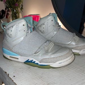 Jordan 6’s